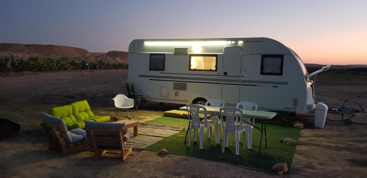 Itav Bateva Caravans - ייטב בטבע קרוואנים Mitzpe Ramon Buitenkant foto