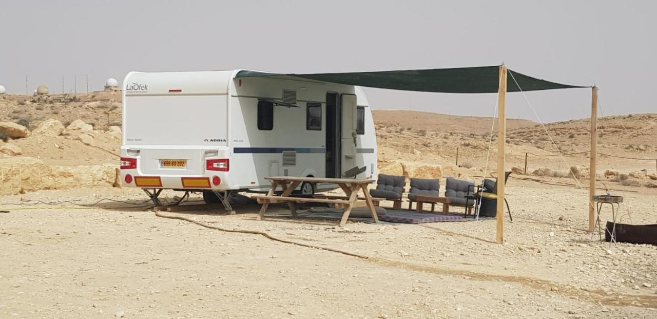 Itav Bateva Caravans - ייטב בטבע קרוואנים Mitzpe Ramon Buitenkant foto